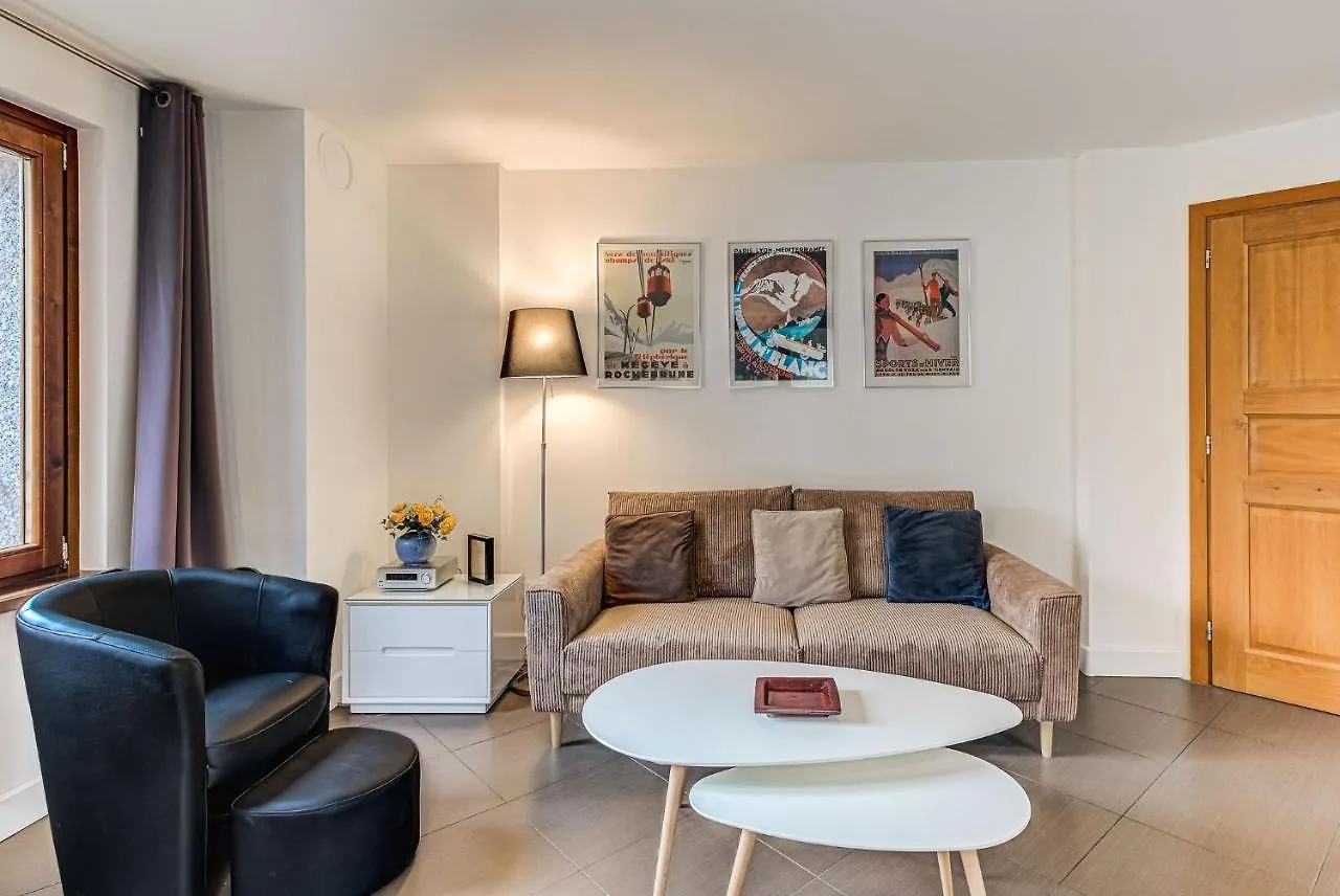 Apartment Alpes IV - Alpes Travel - Central Chamonix France
