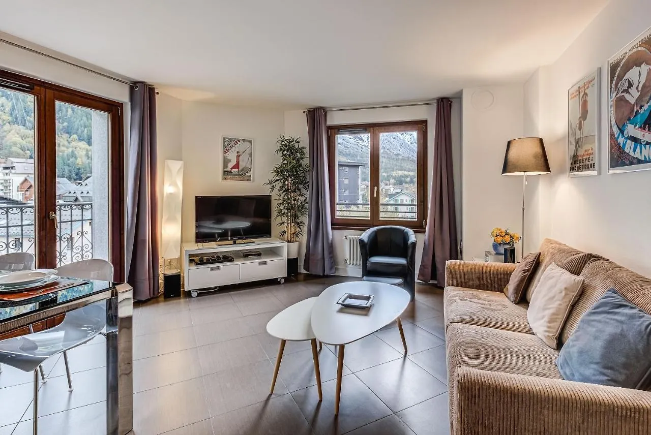 Apartment Alpes IV - Alpes Travel - Central Chamonix
